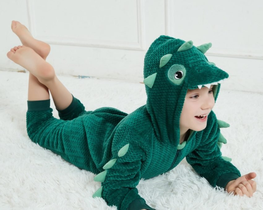 Children's sleepwear from the Jiajia catalogue